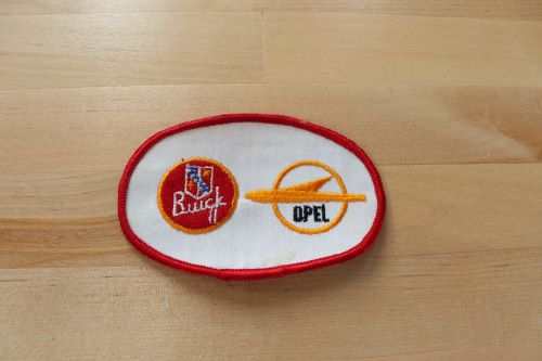 BUICK OPEL AUTO PATCH NOS VINTAGE EXC STITCHING VINTAGE NOS BUICK OPEL patch measuring 4 x 2 1/2 inches. A great piece to add to your vintage auto. Never Displayed