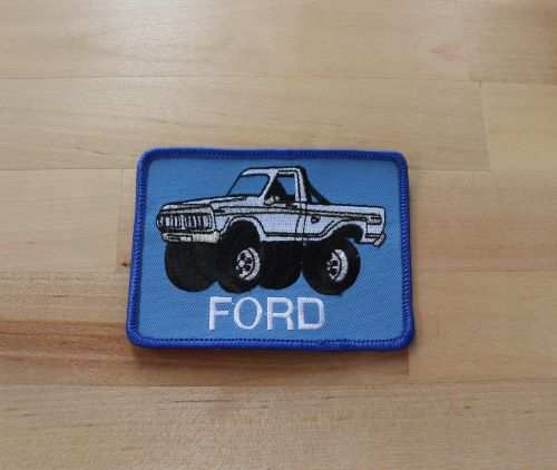 FORD PICKUP TRUCK PATCH NOS VINTAGE EXC FORD TRUCKS GLITTER STITCHING VINTAGE NOS FORD Pickup patch measuring 4 x 3 inches. A great piece to add to your collection