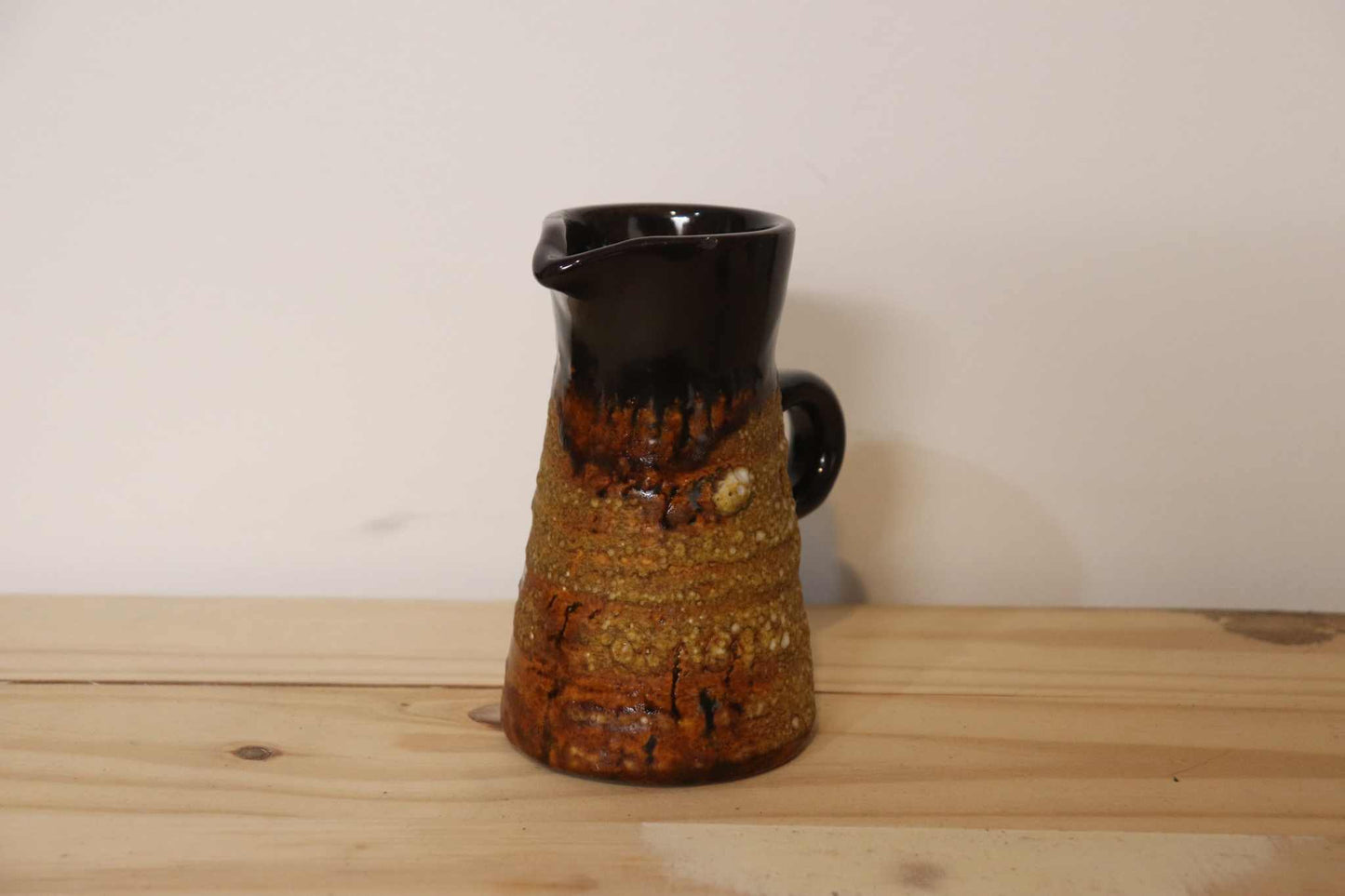 Vintage Laurentian Pottery Canadian Creamer This is a great find! Vintage piece from the 70's, a collectible item of Canadian pottery