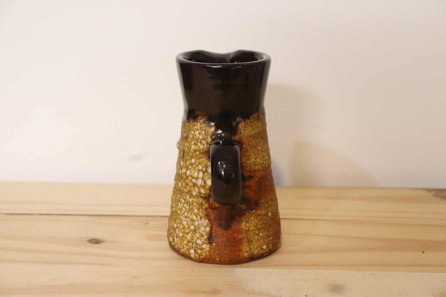 Vintage Laurentian Pottery Canadian Creamer This is a great find! Vintage piece from the 70's, a collectible item of Canadian pottery