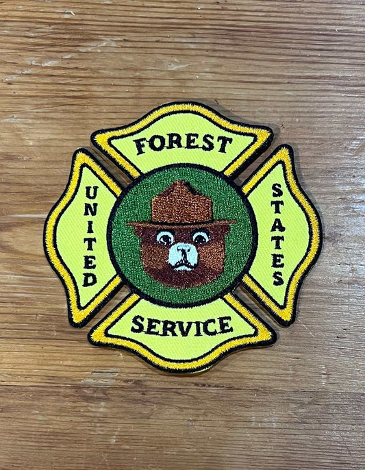 Smokey Bear United States Forest Service Vintage Patch NOS Nature Wildlife Relic has been safely stored away for decades and measures approx 3.5 inches shield