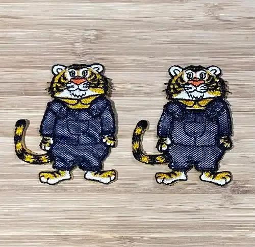 Tiger Pair Die Cut Cool Cat Vintage Patch Animals Feline Excellent Stitching NOS Each Item measures approximately 2 inches x 2.5 inches, detailed stitching