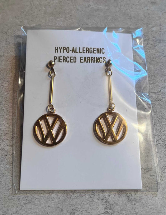 Volkswagen VW Gold Color Earrings Pair Post Hypo Allergenic Accessories EXC Relic has been store safely away for decades and will be a great compliment to your classic