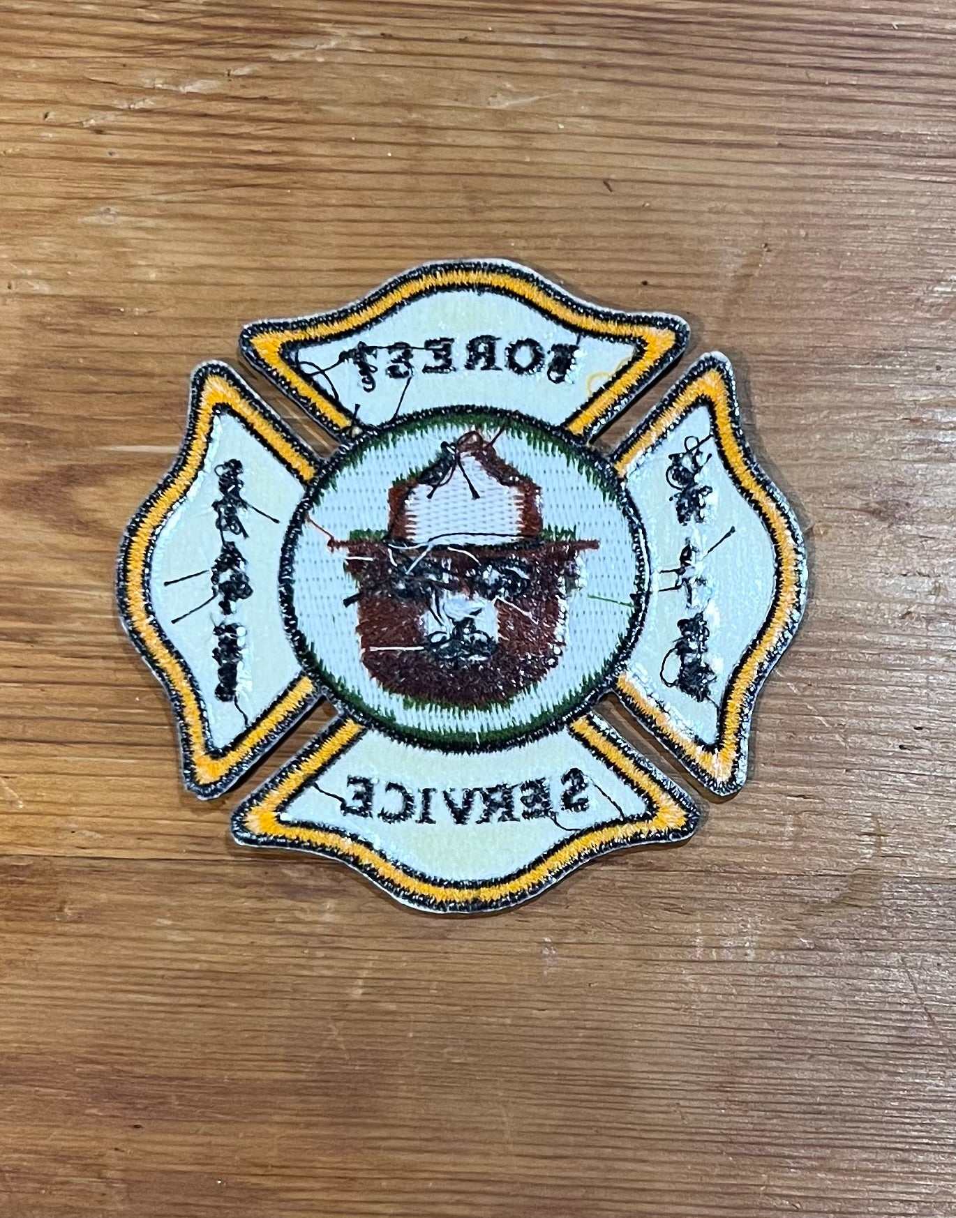 Smokey Bear United States Forest Service Vintage Patch NOS Nature Wildlife Relic has been safely stored away for decades and measures approx 3.5 inches shield
