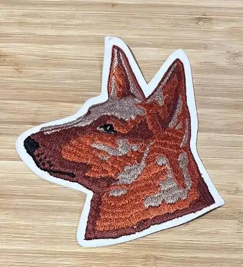 Brown Thai Ridgeback Dog Head Shot Vintage Patch Animals EXC Stitching  Item measures approximately 4 inches x 4 inches, detailed stitching and in excellent condition