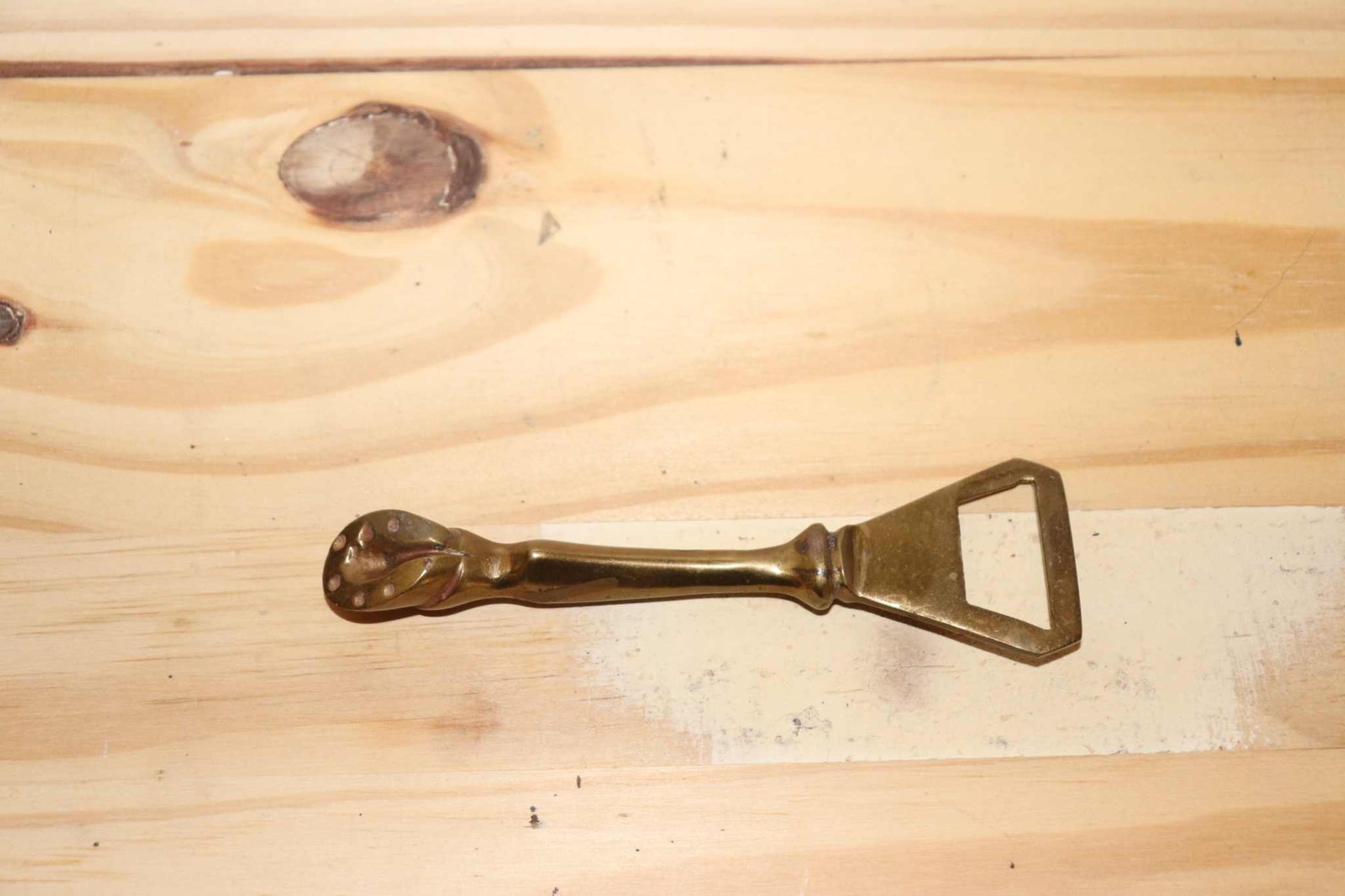 Vintage Brass Horse Hoof Bottle Opener measures approximately 1 1/4 inch x 5 1/4 inches.  Unique collectible, rare and in excellent condition
