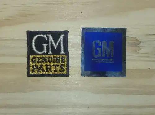 GM Genuine Parts Combo 2 Pack Rectangle Vintage Auto Patch & GM Mark Of Excellence. Relics have been stored for decades and patch measures 2 in x 1.75 in decal 2 in