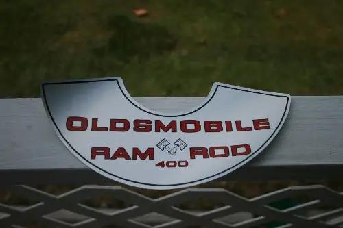 OLDSMOBILE RAM ROD 400 Decal Top Lid AIR CLEANER MINT NOS. Item measures 10.5 x 3.5 inches.  Mint condition and stored away for decades. Any questions please email. 