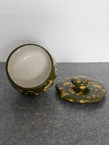 Adorable Ceramic Pottery Dish with Lid, button top handle and three round legs.  This is a great unique one of a kind item in excellent vintage condition.